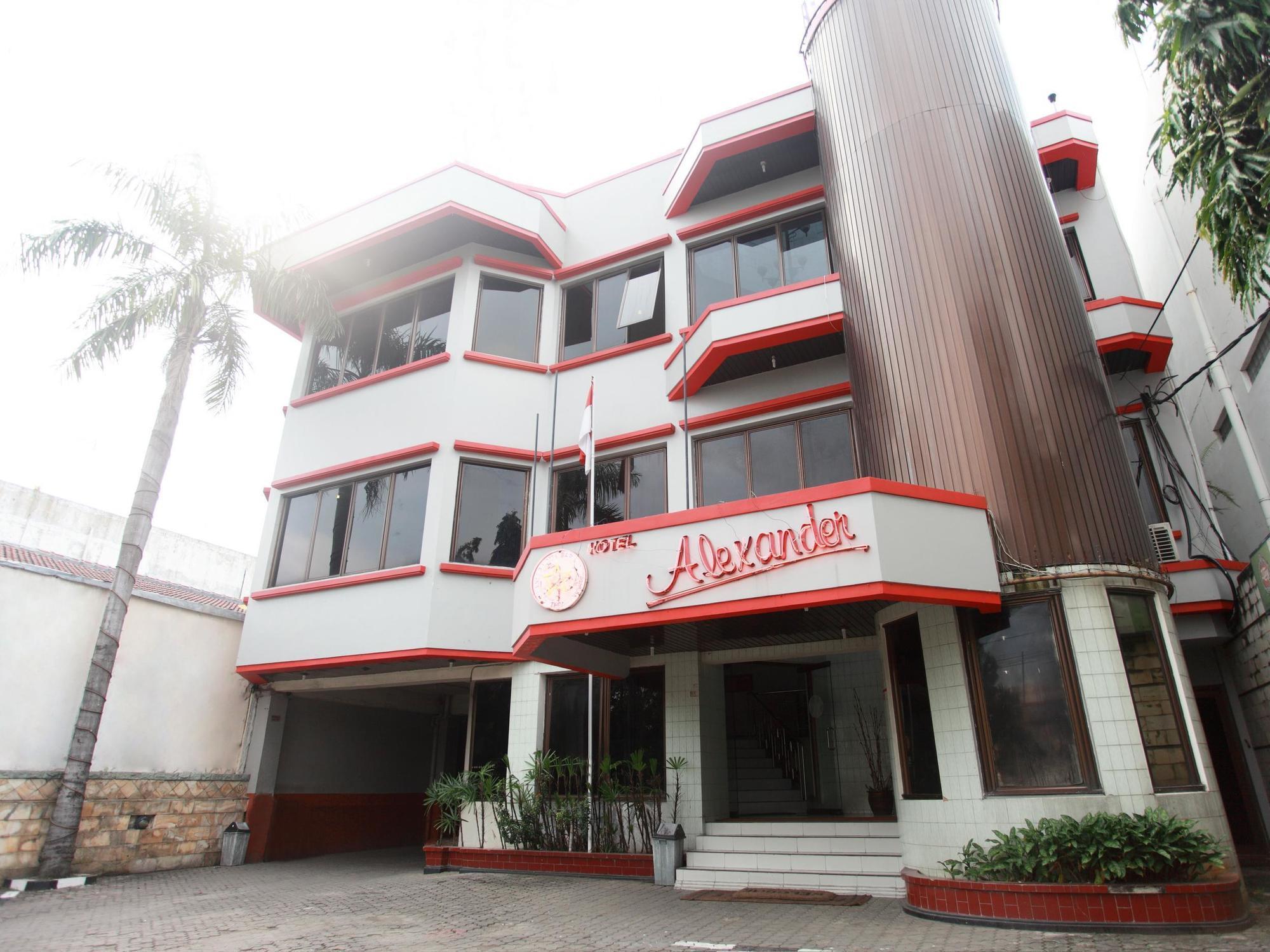 Alexander Hotel Tegal Tegal  Kültér fotó